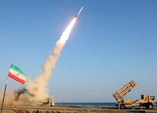 طرح برخی قانون‌گذاران آمریکایی برای تحریم موشکی و پهپادی ایران پیش از انقضای تحریم‌های سازمان ملل در مهرماه