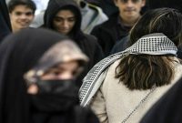 ۲ میلیون تومان جریمه برای لباس چسبان/ ۸ میلیون تومان جریمه برای اقدام به برهنگی کامل بدن ۲ میلیون تومان جریمه برای لباس چسبان/ ۸ میلیون تومان جریمه برای اقدام به برهنگی کامل بدن