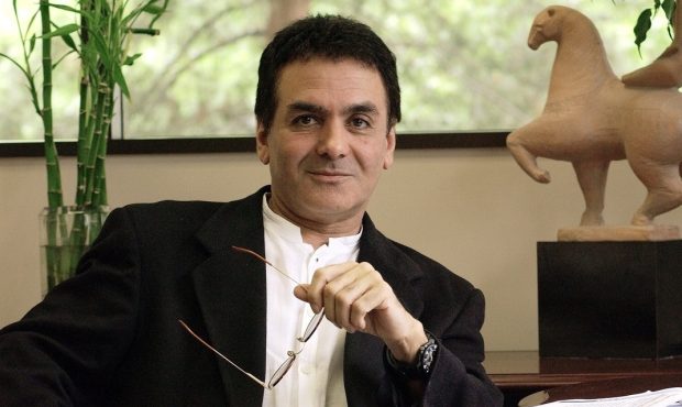 فیروز نادری، دانشمند ایرانی و از مدیران پیشین ناسا، درگذشت