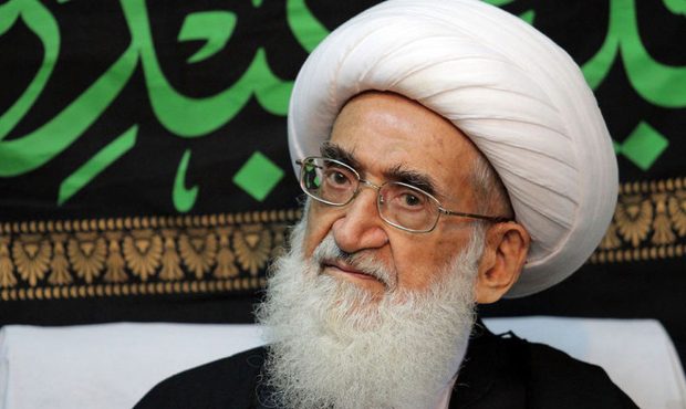 انتقاد یک مرجعتقلید از مجلس و دولت؛ پشت میز نشستن و برای مردم تکلیف معین کردن، اسلامگونه نیست انتقاد یک مرجعتقلید از مجلس و دولت؛ پشت میز نشستن و برای مردم تکلیف معین کردن، اسلامگونه نیست