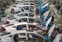 قیمت‌گذاری دستوری خودرو و درجا زدگی ۲۰ ساله