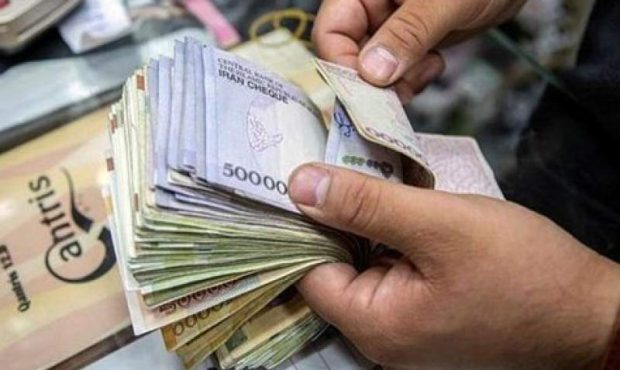 جدال دولت و کارگران بر سر دستمزد شدت گرفت جدال دولت و کارگران بر سر دستمزد شدت گرفت