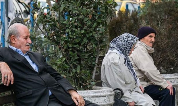 حقوق بازنشستگی با ۳۵ سال خدمت اعلام شد حقوق بازنشستگی با ۳۵ سال خدمت اعلام شد