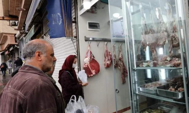 آماری تلخ از سرانه مصرف گوشت در خانواده ایرانی در آنتن تلویزیون آماری تلخ از سرانه مصرف گوشت در خانواده ایرانی در آنتن تلویزیون
