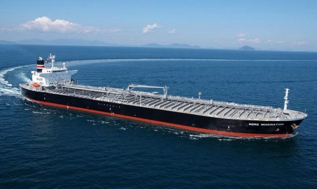 بلومبرگ: طرح جدید آمریکا برای تنگ کردن حلقه فروش نفت ایران بلومبرگ: طرح جدید آمریکا برای تنگ کردن حلقه فروش نفت ایران