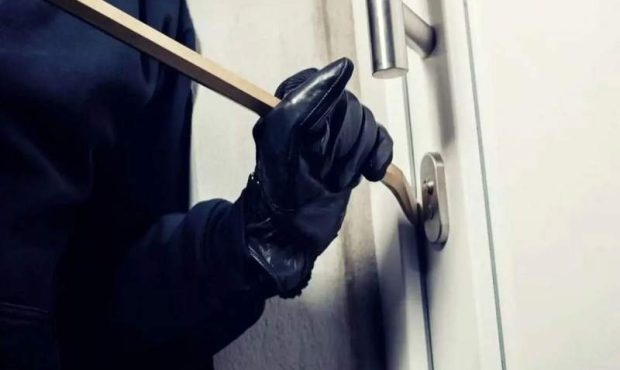 افزایش ۲۷۹ درصدی سرقت از اماکن دولتی افزایش ۲۷۹ درصدی سرقت از اماکن دولتی