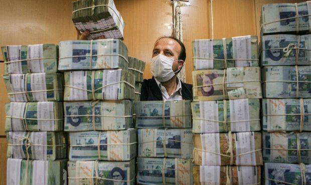 ۹ بانک و مؤسسه اعتباری ۱۵۱ هزار میلیارد تومان به خودشان وام دادهاند ۹ بانک و مؤسسه اعتباری ۱۵۱ هزار میلیارد تومان به خودشان وام دادهاند