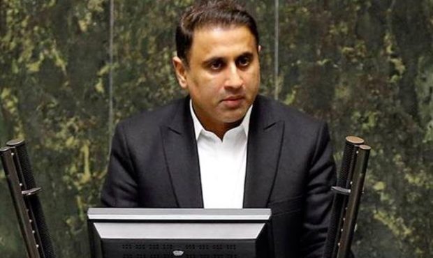 سعیدی: روش برخورد با دختران سرزمینم با شعار‌های زمان انتخابات تناقض دارد