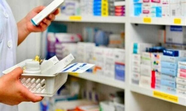 مردم مشکل جدی کمبود دارو دارند، دولت لاپوشانی میکند مردم مشکل جدی کمبود دارو دارند، دولت لاپوشانی میکند