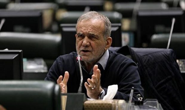 واکنش پزشکیان به احتمال ردصلاحیتش: با شورای نگهبان گفت‌وگویی نداشته‌ام