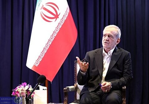 پزشکیان: مشکلی برای گفت‌وگو با آمریکا نداریم اما آنها به آنچه تعهد کردند، عمل نکردند