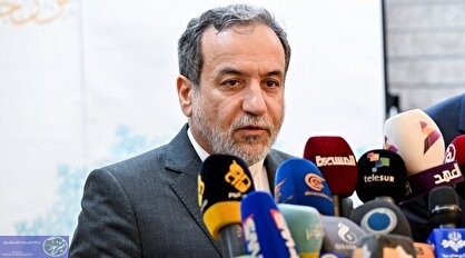 عراقچی: موشکهای بالستیک به روسیه ندادهایم عراقچی: موشکهای بالستیک به روسیه ندادهایم