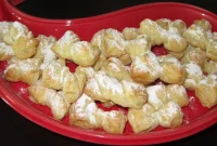 طرز پخت شیرینی پاپیونی به روشهای مختلف