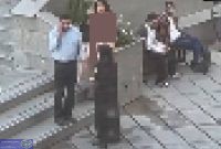 دختر علوم تحقیقات برهنه شد، اما کسی نگاهش هم نکرد