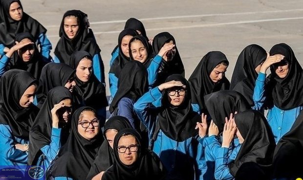 در مدارس د خترانه چه خبر است که دانشآموزان این همه خودکشی میکنند؟ در مدارس د خترانه چه خبر است که دانشآموزان این همه خودکشی میکنند؟