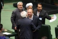 قالیباف تسلیم پایداری چی ها شد/عبور ظریف قالیباف از وفاق ملی