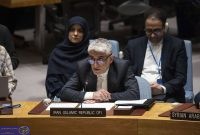 نشانه رفتن معیشت مردم برای اجرای قوانین راهکار مناسبی نیست