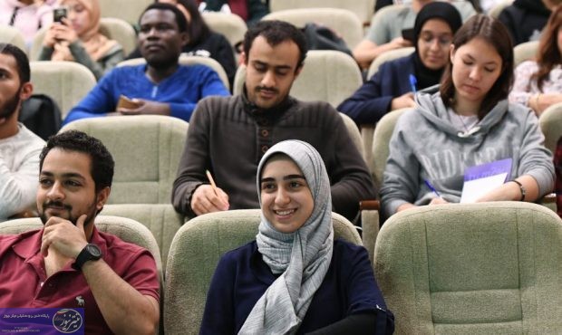 نماینده مجلس: سالانه ۵۰ هزار دانشآموز پشت کنکوری مهاجرت میکنند/ ۲۵ هزار دانشآموز و دانشجو در ترکیه داریم نماینده مجلس: سالانه ۵۰ هزار دانشآموز پشت کنکوری مهاجرت میکنند/ ۲۵ هزار دانشآموز و دانشجو در ترکیه داریم