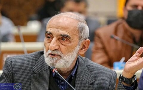 حسین شریعتمداری: حامیان مذاکره با آمریکا یا دیوانهاند یا سر و سری با دشمن دارند حسین شریعتمداری: حامیان مذاکره با آمریکا یا دیوانهاند یا سر و سری با دشمن دارند