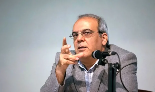 تندروها دنبال جنگ هستند چون نانشان در تحریم و فقر مردم است تندروها دنبال جنگ هستند چون نانشان در تحریم و فقر مردم است