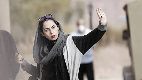 صداوسیما سریال تاسیان را به دلیل «وضعیت نامشخص صیانت» تینا پاکروان توقیف کرد صداوسیما سریال تاسیان را به دلیل «وضعیت نامشخص صیانت» تینا پاکروان توقیف کرد