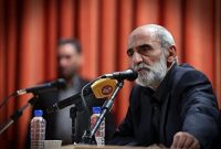 انتقاد حسین شریعتمداری از جلیلی و قالیباف: هوادارانتان در زمین دشمن بازی می‌کنید