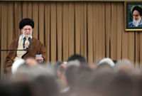 رهبر انقلاب: حج یک فریضه‌ صددرصد سیاسی است