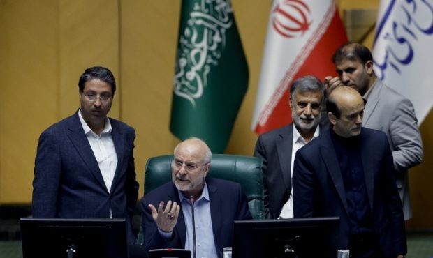 شورای عالی امنیت ملی مکتوب اعلام کرده قانون حجاب ابلاغ نشود