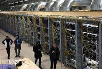 وزیر نیرو: از سال گذشته تا الان ۲۴۸ هزار ماینر کشف کردیم