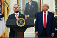 ویتکاف: آمریکا برخی تحریم های ایران را لغو کرد؛ می‌تواند نفت بیشتری به چین بفروشد