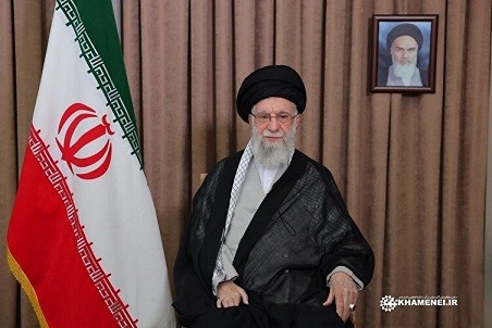 رهبر انقلاب: به ملت ایران تبریک عرض می‌کنم/رژیم صهیونی در زیر ضربات جمهوری اسلامی تقریباً لِه شد