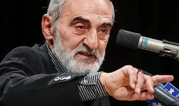 شریعتمداری خطاب به پزشکیان: دولت حق ندارد لایحه فضای مجازی را پس بگیرد شریعتمداری خطاب به پزشکیان: دولت حق ندارد لایحه فضای مجازی را پس بگیرد
