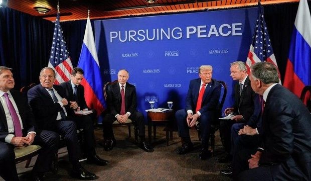 رسانههای آمریکایی: نشست ترامپ و پوتین بدون توافق درباره اوکراین پایان یافت رسانههای آمریکایی: نشست ترامپ و پوتین بدون توافق درباره اوکراین پایان یافت