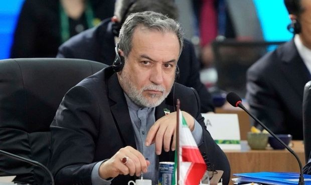 عراقچی: کشورهای زیادی تلاش می‌کنند نقش مثبتی در خصوص میانجی‌گری بین ایران و آمریکا ایفا کنند؛ فقط قطر نیست