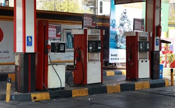 دولت خودش هم دقیقا نمی‌داند با بنزین چه کار می‌کند!