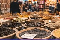 سخنگوی کمیسیون بهداشت مجلس: برخی عطاری‌ها به بازوی قاچاق مواد مخدر تبدیل شده‌اند