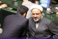 نطق تند رسایی علیه رئیس جبهه اصلاحات: یک خانم سگ بازی توییت زدند که لیاخوف فقط یک اسم در تاریخ ایران نیست