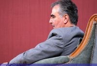 محمدرضا فرزین، وزیر در سایهای که گرانی دلار را گردن نمیگیرد! محمدرضا فرزین، وزیر در سایهای که گرانی دلار را گردن نمیگیرد!