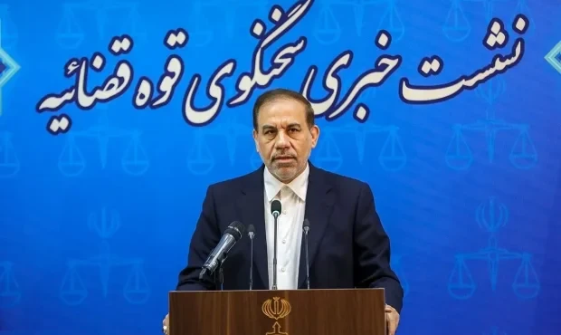 ارسال پرونده پسر و عروس کاظم صدیقی به دادگاه/ قوانین مربوط به حجاب به قوت خود باقی هستند