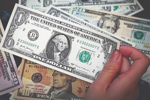اختلافات دلیل اصلی گسترش بی ثباتی بازار ارز اختلافات دلیل اصلی گسترش بی ثباتی بازار ارز