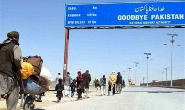 الجزیره: افغانستان همکاری با ایران را تقویت کرده و در حال گسترش استفاده از چابهار و بندرعباس به‌جای بنادر پاکستان است