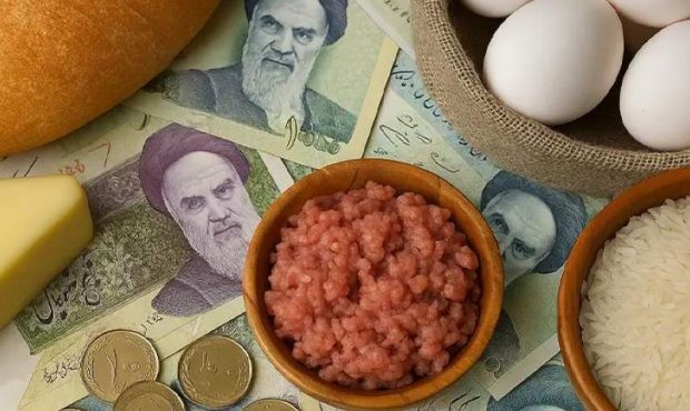 قیمت نجومی یک وعده غذای گرم برای کارگران قیمت نجومی یک وعده غذای گرم برای کارگران