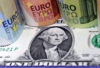 افزایش شدید قیمت دلار با تشدید خروج سرمایه از کشور/ با بی‌کفایتی دولتمردان، سرمایه‌های کشور بر باد رفت