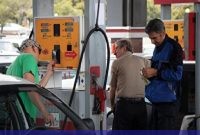 آغاز اجرای رسمی بنزین ۳ نرخی/ بنزین ۵ هزار تومانی وارد جایگاه‌دارهای سوخت شد