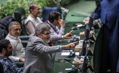 کوچک زاده: آقای ایروانی ما نیاز به مذاکره با گرگ نداریم