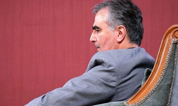 پذیرفته شدن استعفای فرزین از بانک مرکزی توسط رئیس‌جمهور