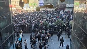 در دولت به بلوغ رسیده‌ایم تا اعتراضات خیابانی را قبول کنیم؟