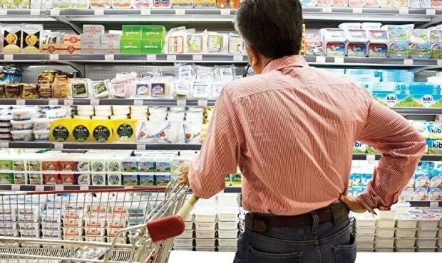 ارز ترجیحی، ناشیانه و بدون درک بستر اجتماعی و سیاسی حذف شد ارز ترجیحی، ناشیانه و بدون درک بستر اجتماعی و سیاسی حذف شد