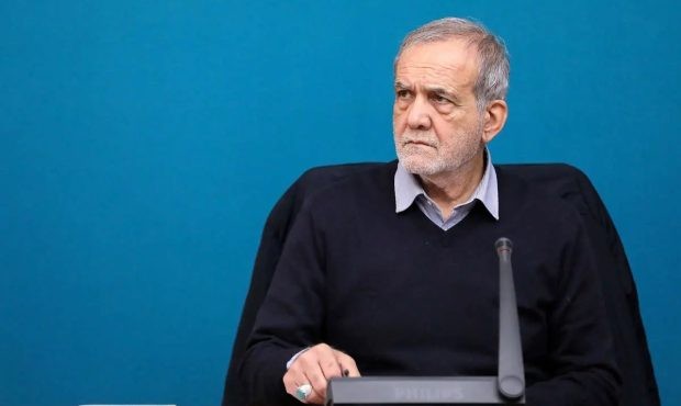 پزشکیان: دیگر دلار ۲۸۵۰۰ تومانی به کسی نمی‌دهیم