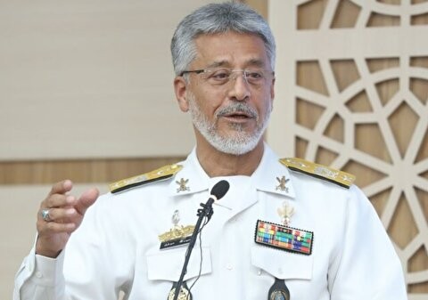 دریادار سیاری، معاون هماهنگ کننده ارتش: برای ما دریایی، زمینی یا هوایی بودن تهدیدات فرقی نمی‌کند، زیرا ایستاده‌ایم و می‌ایستیم